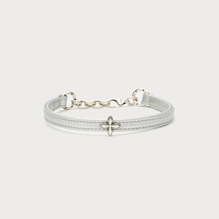 COMPASS RIVET Cross Badge Leather Choker in Silver