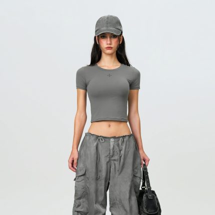 Compass Hug Skin-Tight Fitting Tee Dark Gray