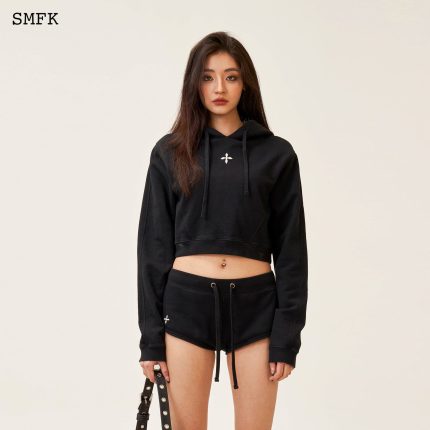 Compass Rush Training Hoodie In Black